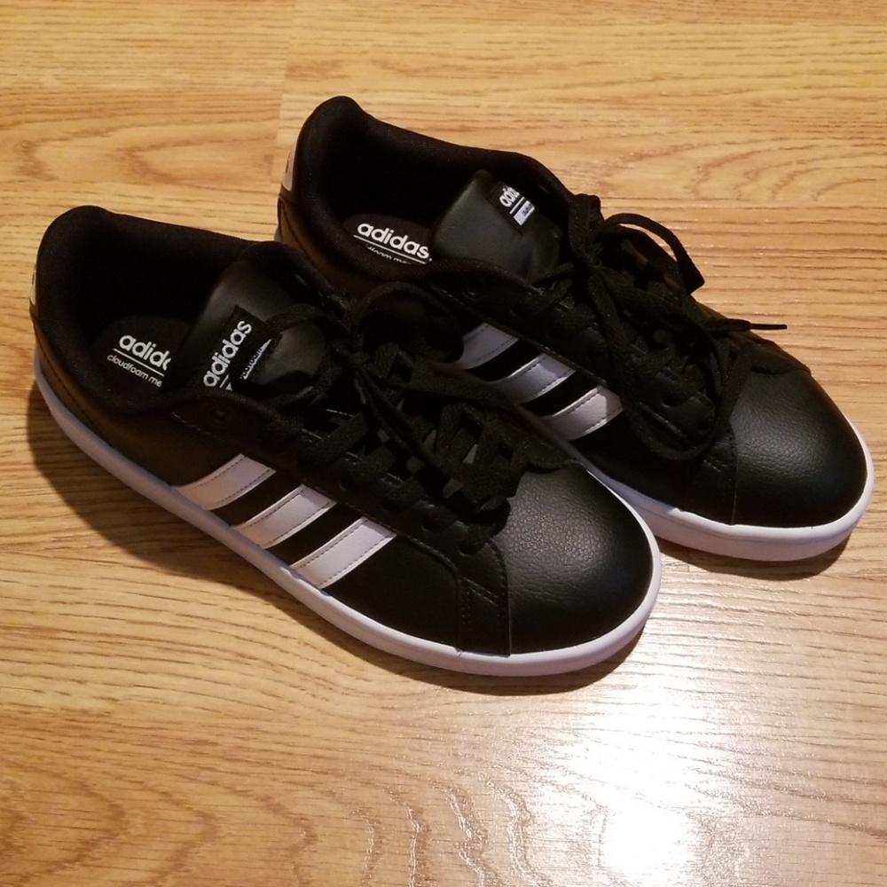Adidas Neo cloud foam sneakers